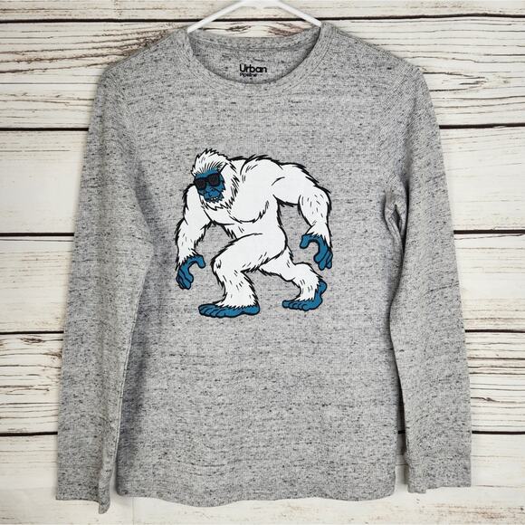 Urban Pipeline Boys Thermal Style Long Sleeve Size Large Graphic Shirt Winter - Picture 1 of 5